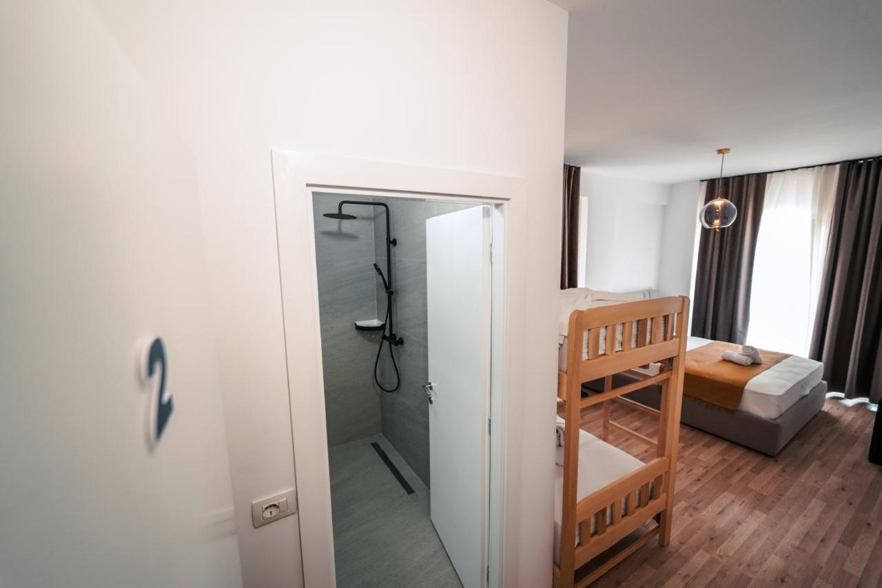 Mia Marine Rooms Himare Exterior photo