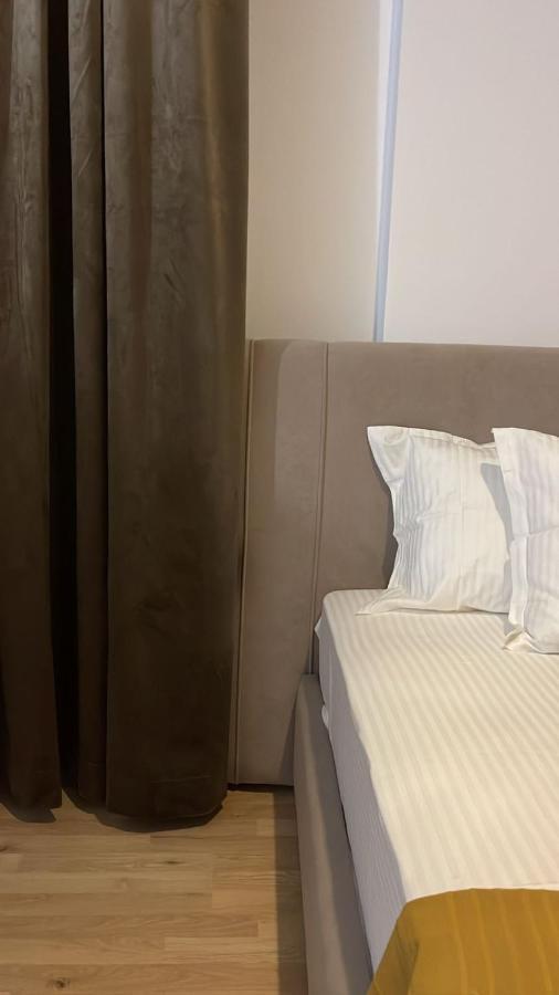 Mia Marine Rooms Himare Exterior photo